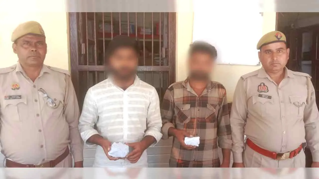 दो मादक पदार्थ तस्कर गिरफ्तार, 350 ग्राम चरस व बाइक बरामद