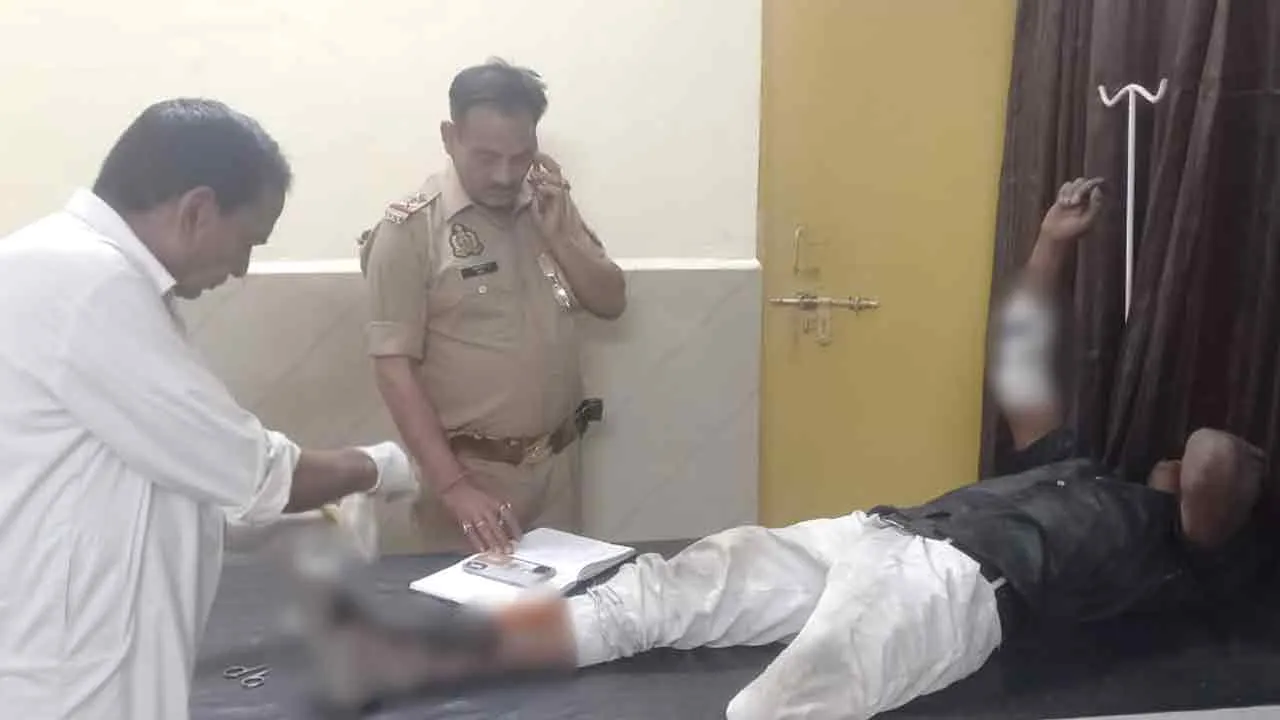 Road Accident: कार की चपेट में आकर मामा-भांजा गम्भीर घायल