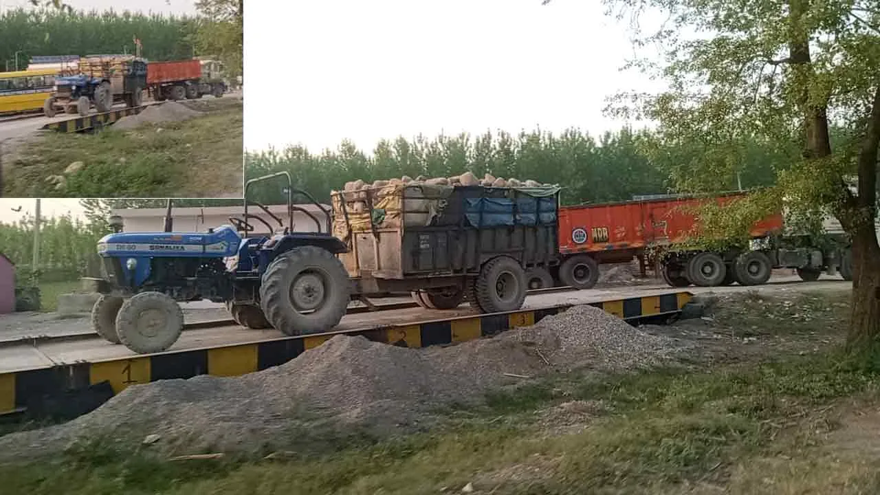 दिन रात चल रही है पत्थर से भरी ओवरलोड ट्रैक्टर-ट्रालियां व डंपर, जिले में पत्थर की एक भी साइट नहीं, जबकि नदियों किनारे लाखो क्यूम पत्थर के लगे पड़े है स्टाक