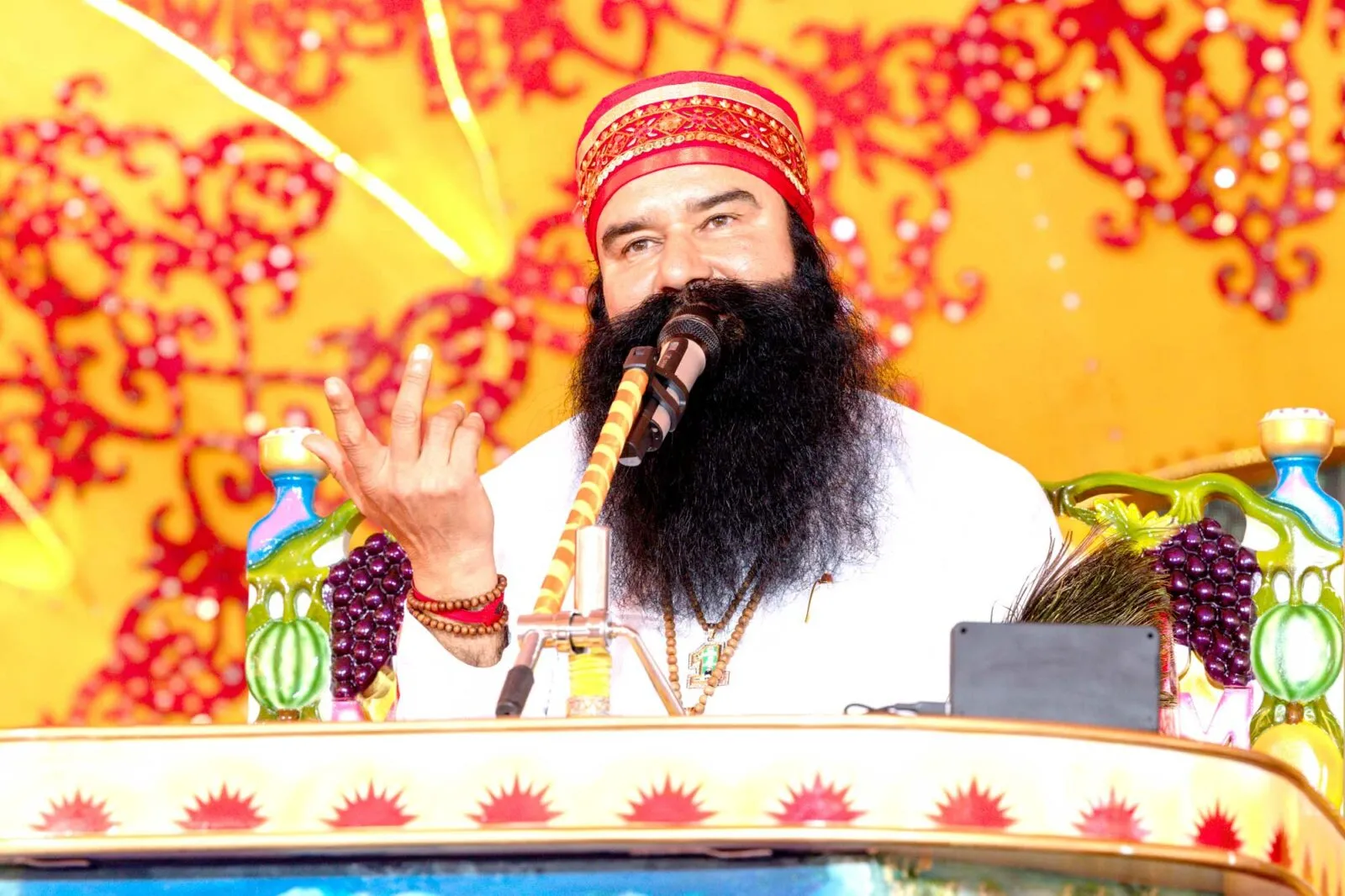 बच्चों की गलत आदतों को सुधारने के लिए गुरु जी के ये टिप्स अपनाएं पैरेंट्स
