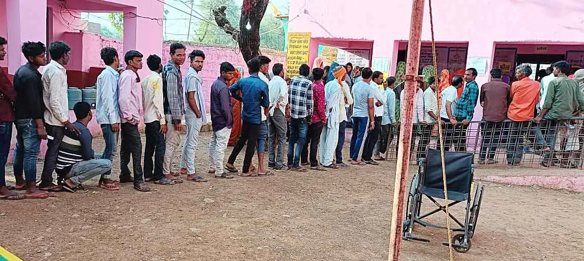 Rajasthan Lok Sabha Election 2024 : दूसरे चरण के 13 लोकसभा क्षेत्रों में 59.19 फीसदी मतदान