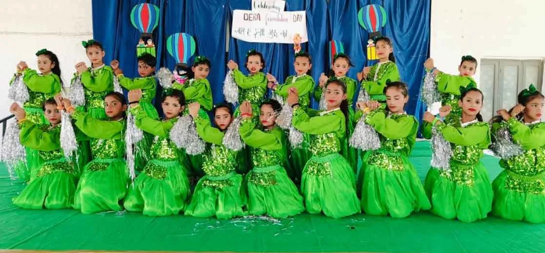 शाह सतनाम जी गर्ल्ज स्कूल में मनाया ‘डेरा स्थापना दिवस’
