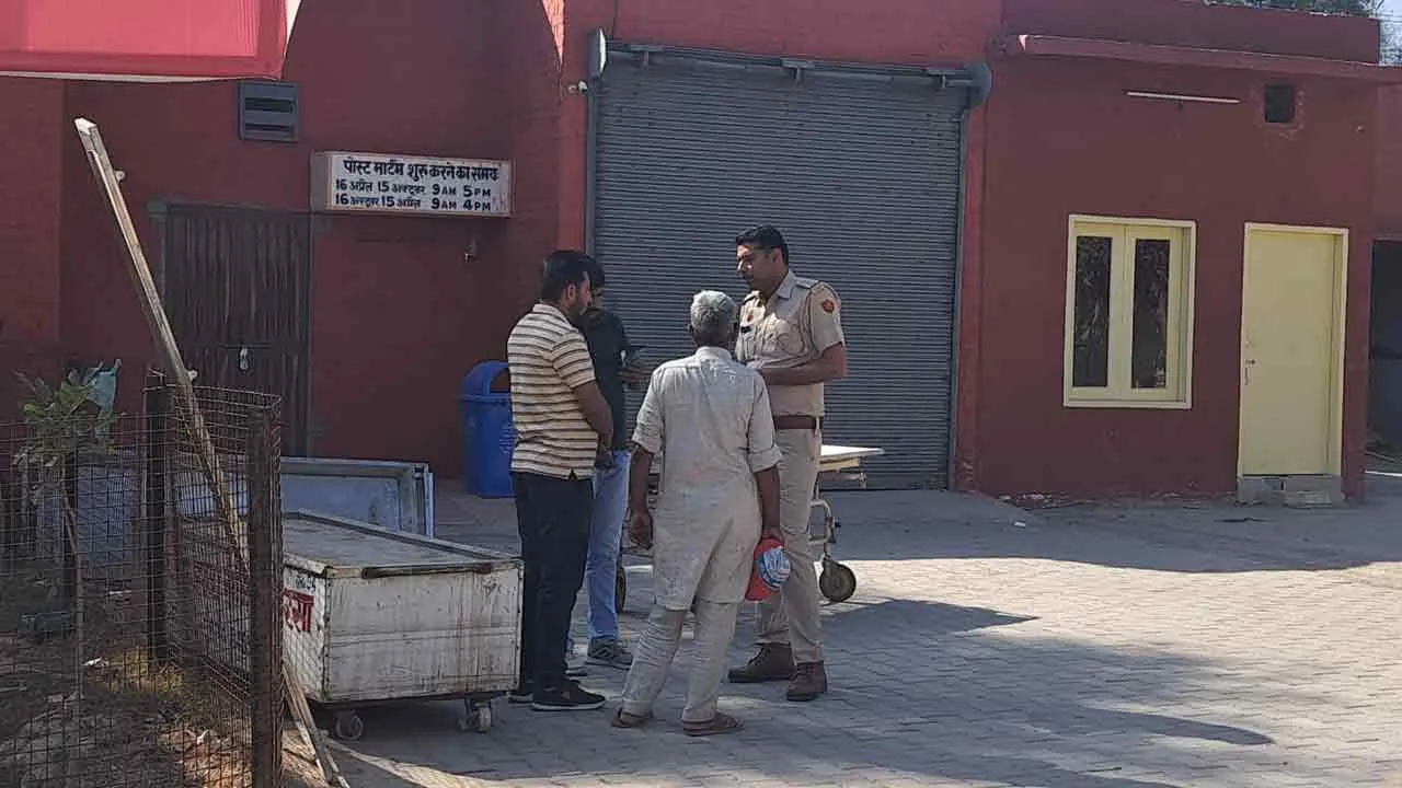 संदिग्ध परिस्थितियों में मृत मिला बुजुर्ग, सिर पर चोट के निशान