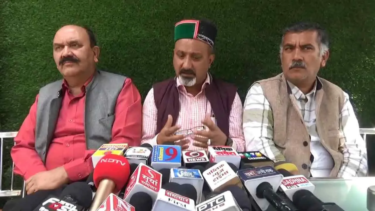 संयुक्त किसान संघ ने कंगना रनौत के खिलाफ खोला मोर्चा