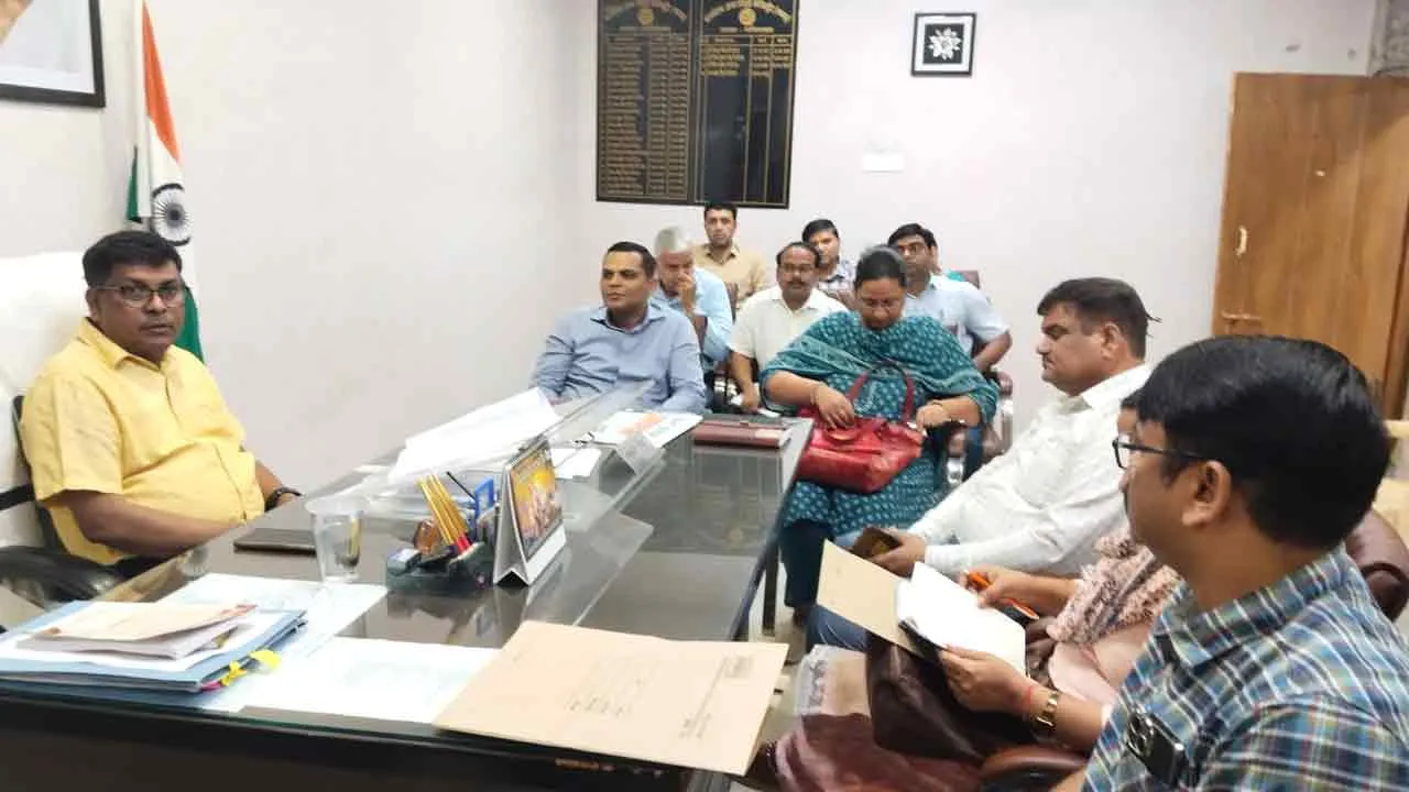 मिलावटी खाद्य पदार्थों के प्रति लोगों को चौपाल लगाकर जागरूक करें: गंभीर सिंह 