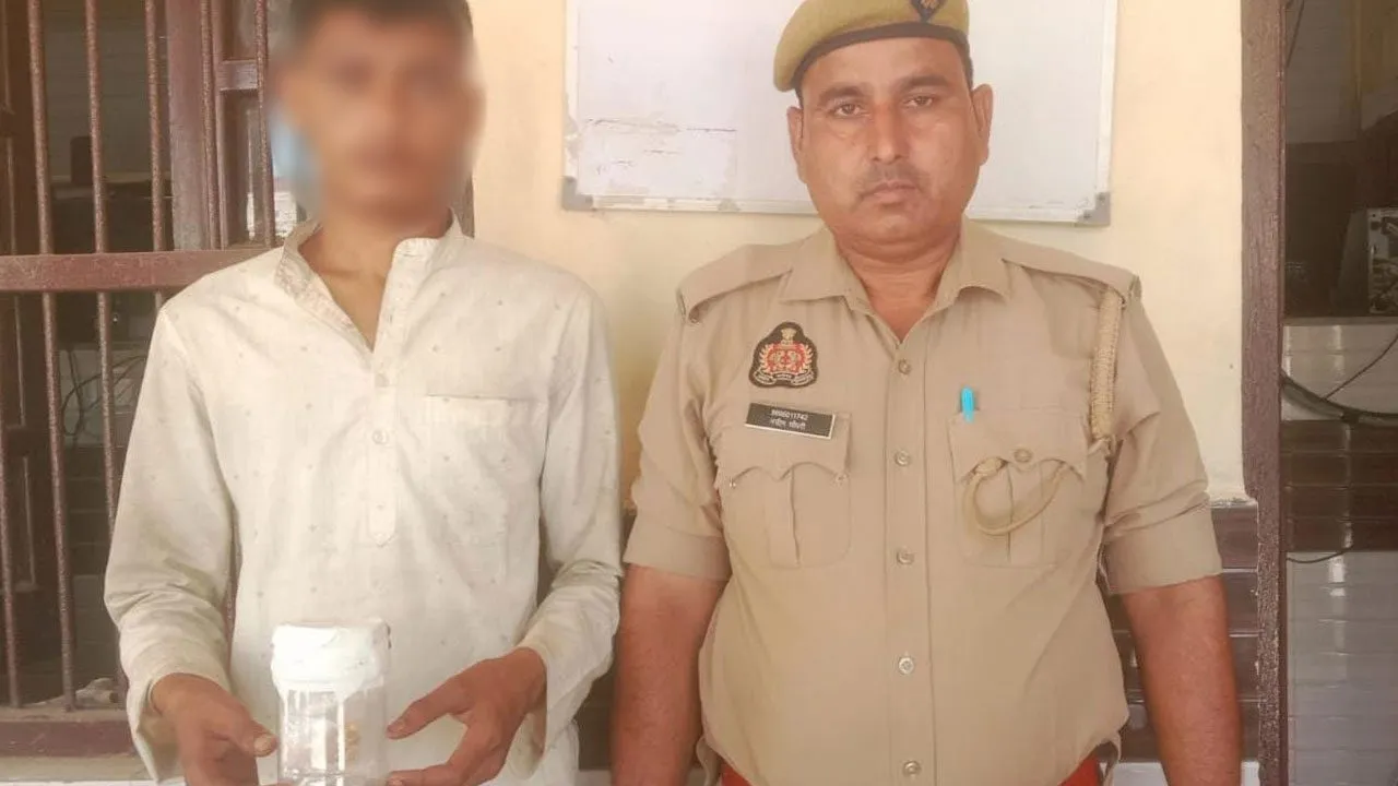 अलमारी से चोरी हुए जेवरात बरामद, आरोपी दबोचा