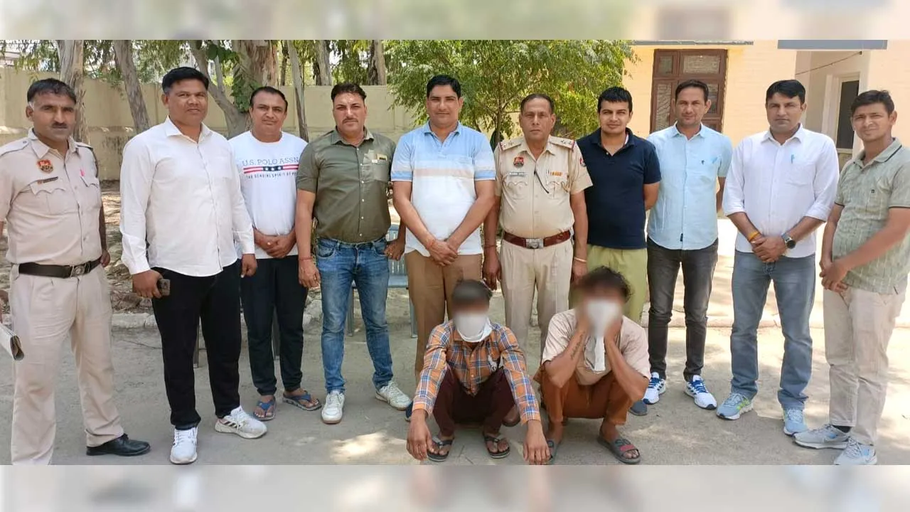 दोस्त के साथ मिलकर की थी पिता की हत्या, मृतक का बेटा व उसका एक साथी गिरफ्तार
