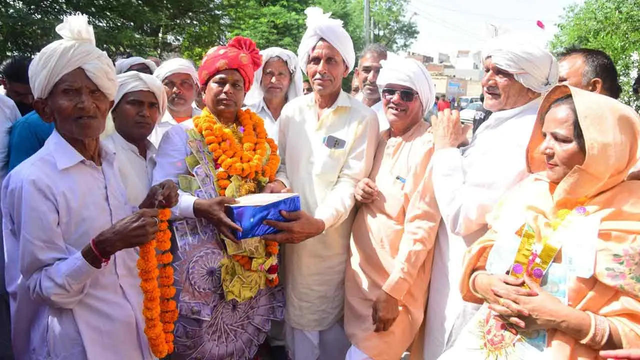 मास्टर जय भगवान शिक्षक पद से हुए सेवानिवृत