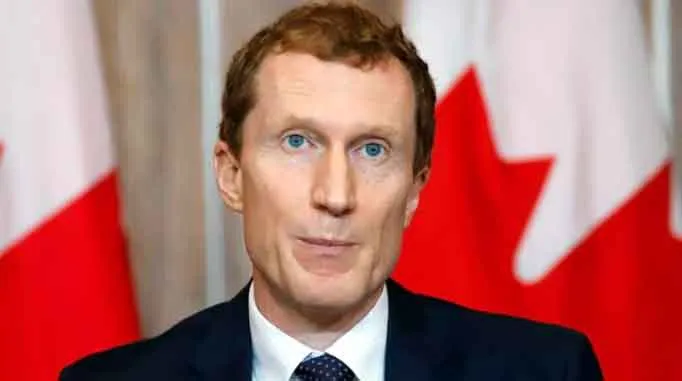 Canada Study Permit: कनाडा जाने वाले अस्थायी श्रमिक एवं छात्रों के लिए राहत! सरकार ने हटाई ये आवश्यक शर्त!