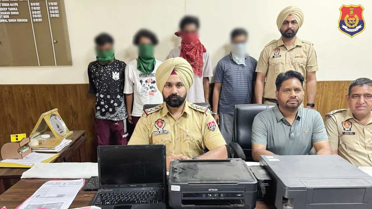 फर्जी आरसी बनाने वाले गिरोह के चार सदस्य गिरफ्तार