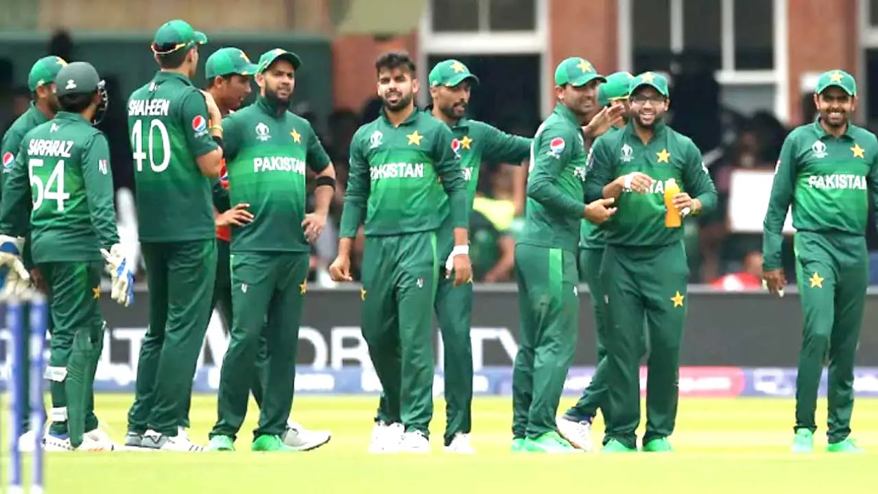 T20 World Cup: पाकिस्तान ने टी-20 विश्वकप के लिए 15 सदस्यी टीम का किया ऐलान