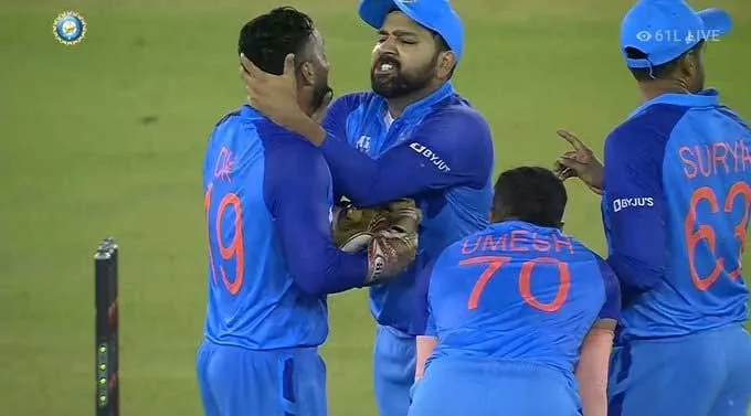 T20 World Cup 2024: रोहित शर्मा हो सकते हैं टी20 वर्ल्ड कप से बाहर! चोट की आशंका!