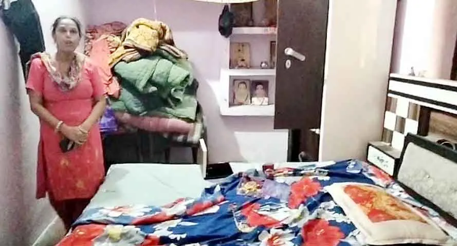 पांच घंटे के लिए के लिए अकेला छोड़ा था मकान, इतने में ही सोने-चांदी के जेवरात व नकदी चोरी