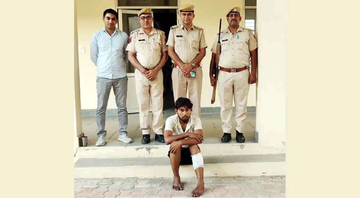 Gangster Arrested: पुलिस टीम पर फायरिंग करने वाला ताजपुरिया टिल्लू गैंग का गैंगस्टर गिरफ्तार