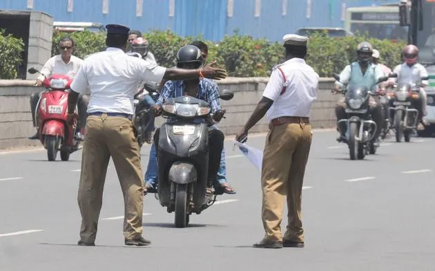 Delhi Traffic Police Advisory: दिल्ली जा रहे हैं तो ले लें ट्रैफिक पुलिस की एडवाइजरी!