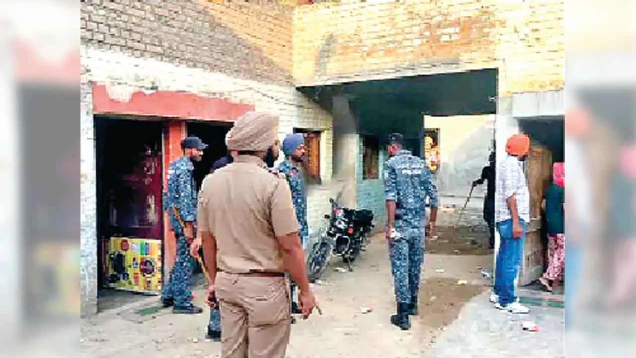 नशे के खिलाफ बठिंडा पुलिस की छापेमारी