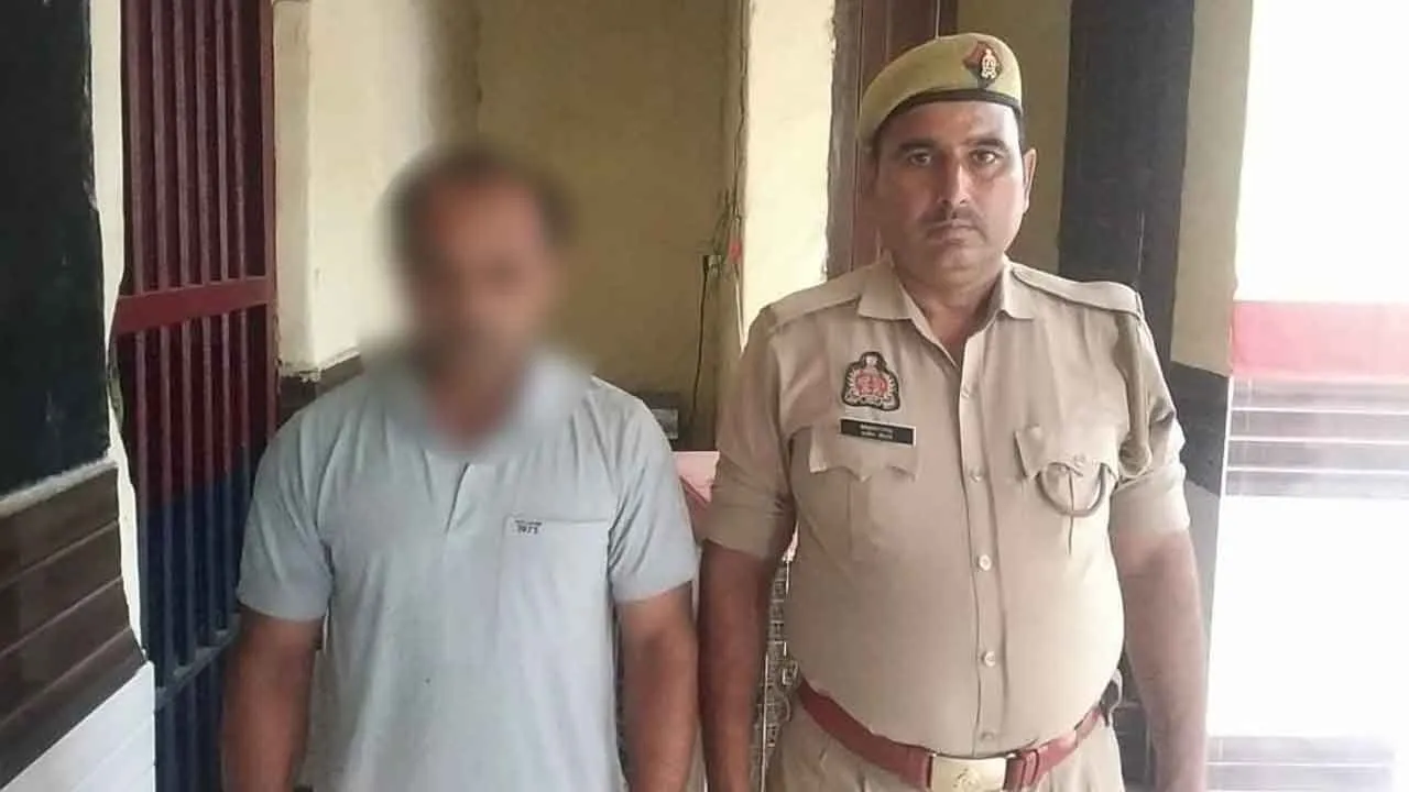 मोबाइल लूट का वांछित आरोपी गिरफ्तार, भेजा जेल
