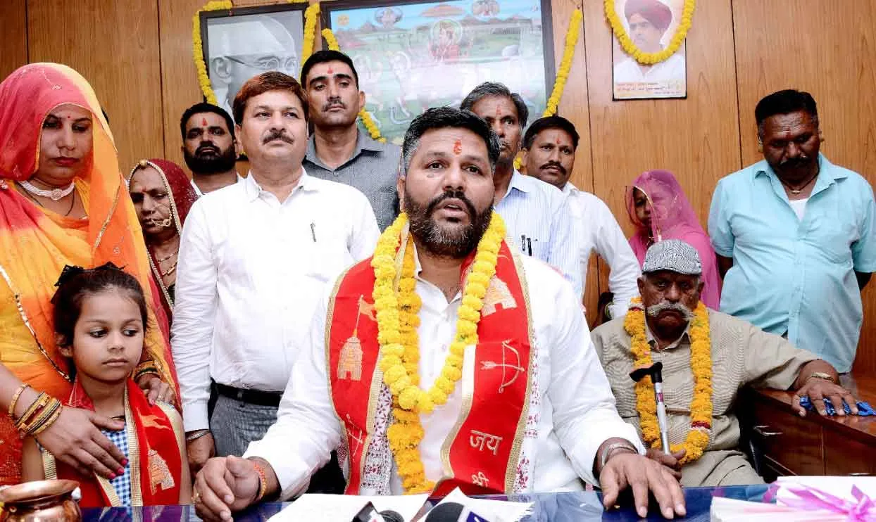 देवनारायण बोर्ड के अध्यक्ष ओम प्रकाश भडाणा ने किया पदभार ग्रहण