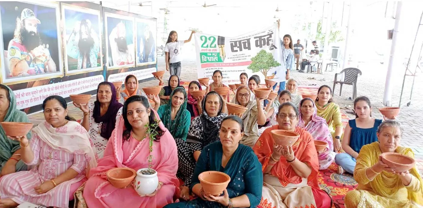 समाजसेवी व महिला मोर्चा मंडल अध्यक्ष गीता शर्मा ने सच कहूं की वर्षगांठ पर कह दी ये बड़ी बात