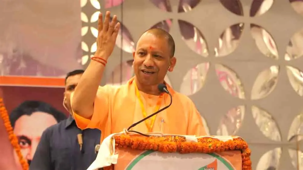 UP Police Jobs: योगी सरकार का युवाओं को तोहफा, आज दी जाएगी सैंकड़ों अभ्यर्थियों को नौकरी 