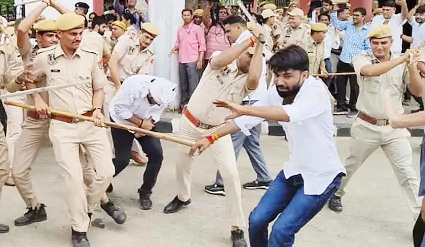Lathicharge on ABVP Students : छात्र संघ चुनावों की मांग को लेकर प्रदर्शन कर रहे छात्रों पर लाठीचार्ज