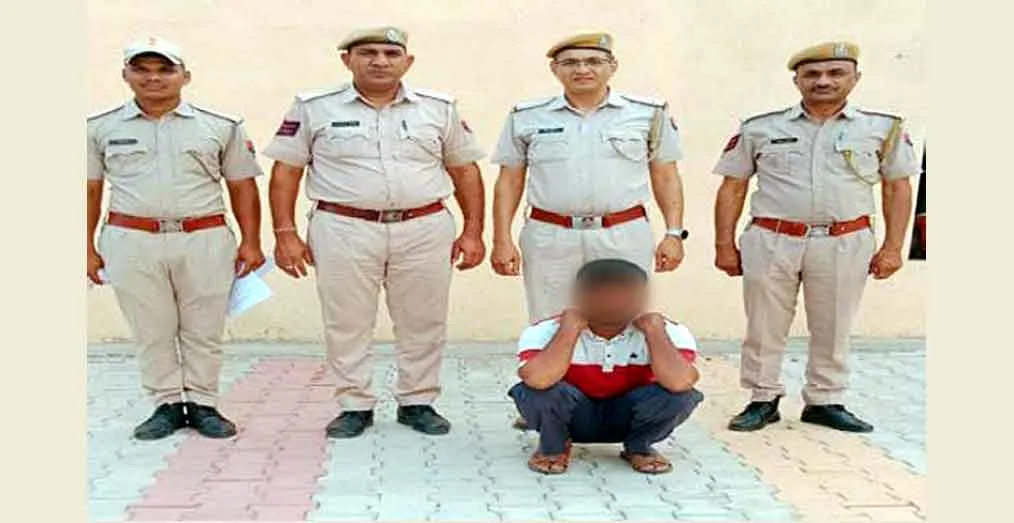 देसी पिस्तौल व कारतूस बरामद, युवक गिरफ्तार