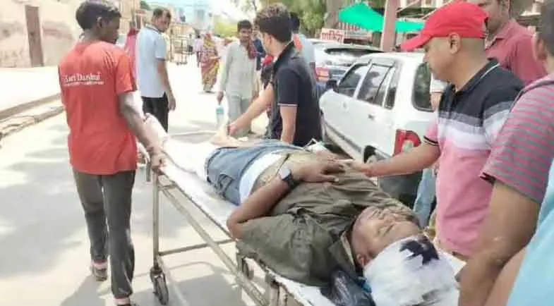 Attack on Chief Loco Inspector : रेलवे के चीफ लोको इंस्पेक्टर पर हमला, हालत गंभीर