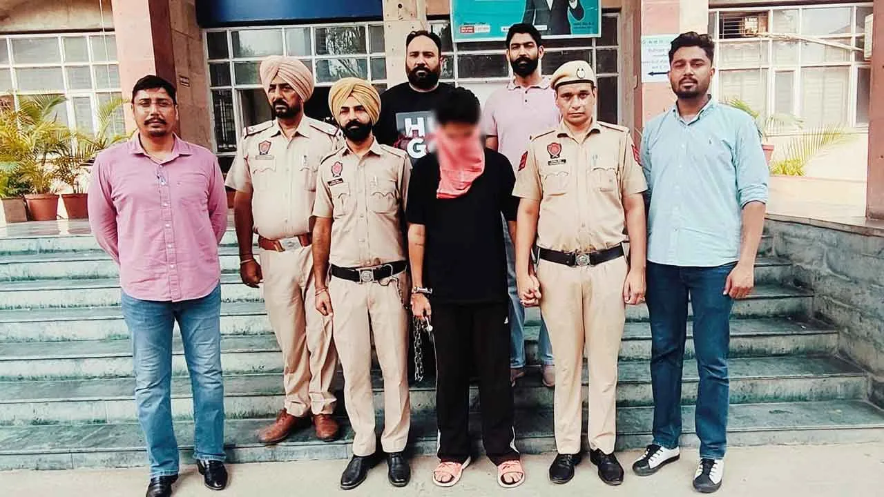व्यापारियों से फिरौती मांगने वाला चढ़ा पुलिस के हत्थे