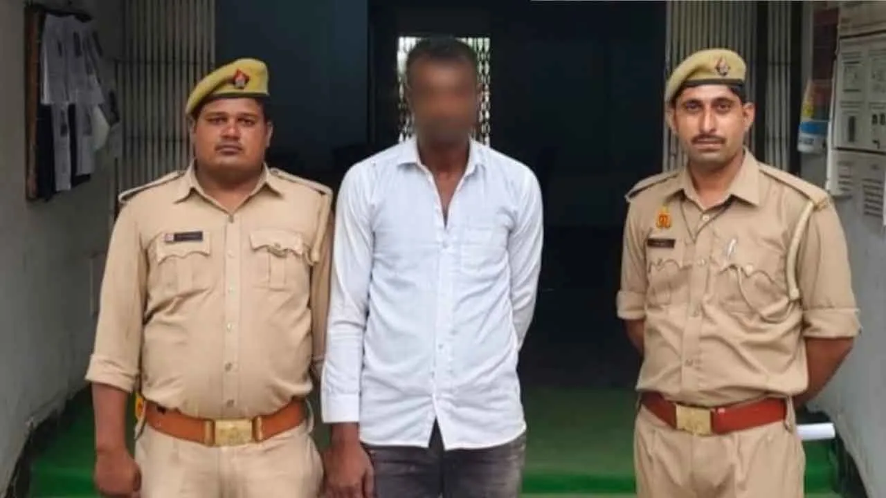 भैस लदी टाटा मैजिक सहित भैस चोर दबोचा