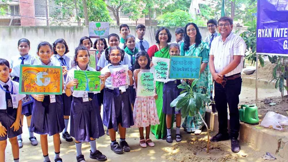 स्वस्थ जीवन के लिए पौधारोपण जरूरी: गंभीर सिंह 