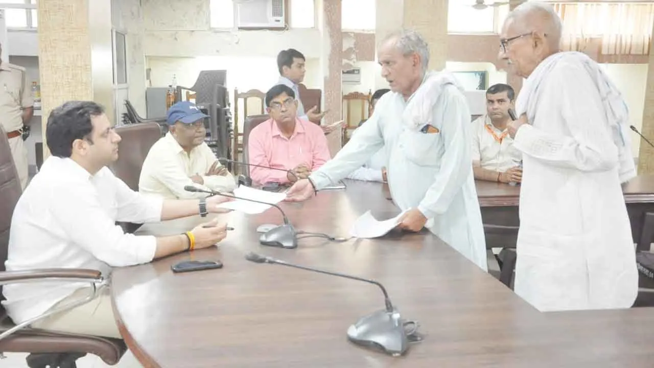 जनता की समस्याओं का तत्काल निस्तारण निगम की प्राथमिकता: विक्रमादित्य सिंह मलिक
