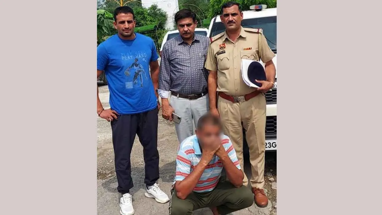 कनाडा भेजने के नाम पर 14 लाख की ठगी मामले में आरोपी 6 दिन के पुलिस रिमांड पर
