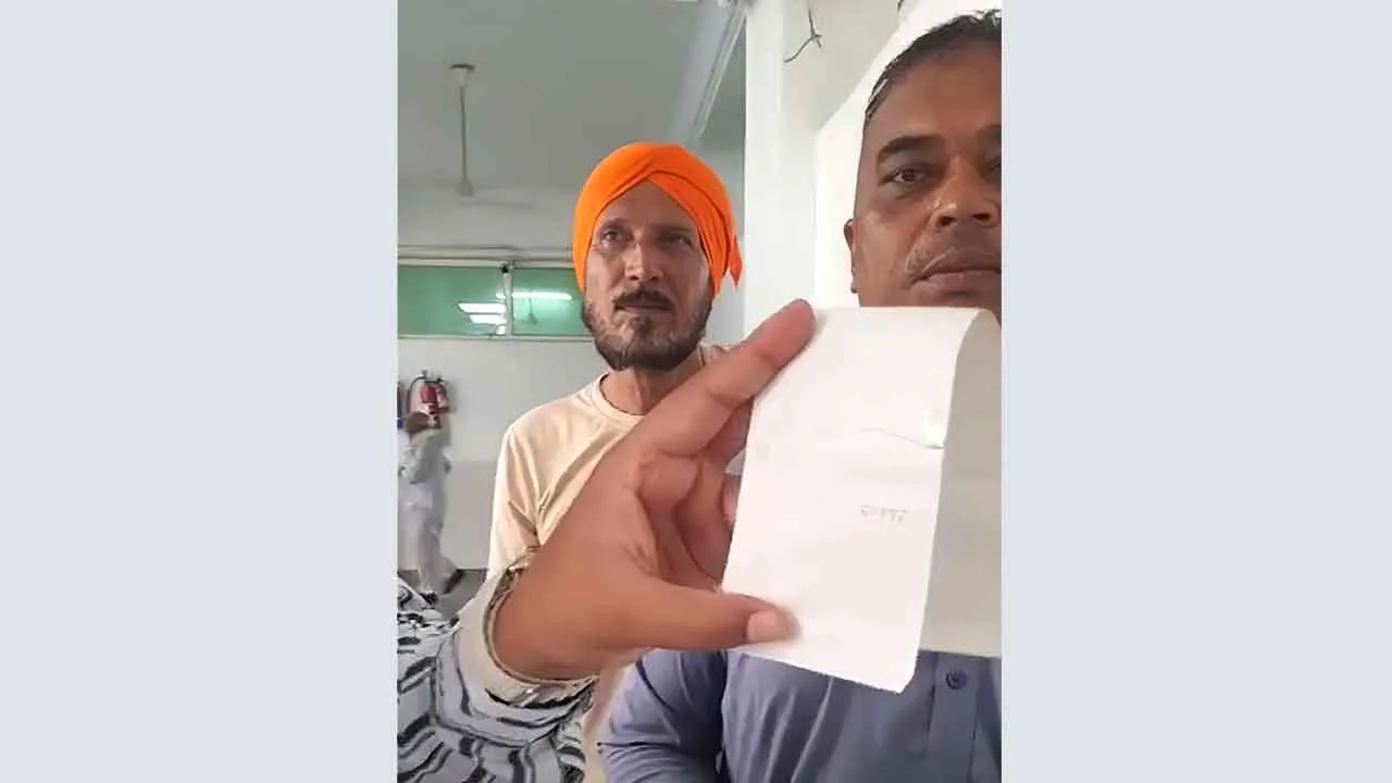 बिजली निगम का कारनामा, हर माह 500 रूपये बिल भरने वाले को भेजा 63 हजार का बिल