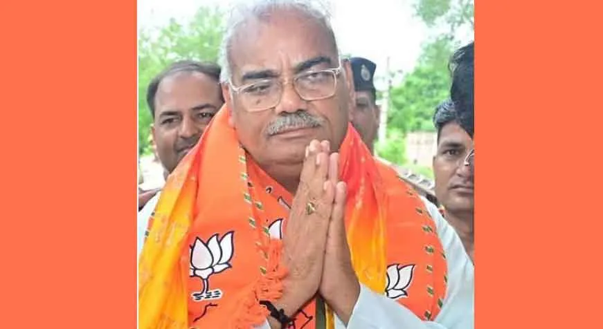 आदिवासियों पर की गई टिप्पणी पर शिक्षामंत्री ने मांगी माफी