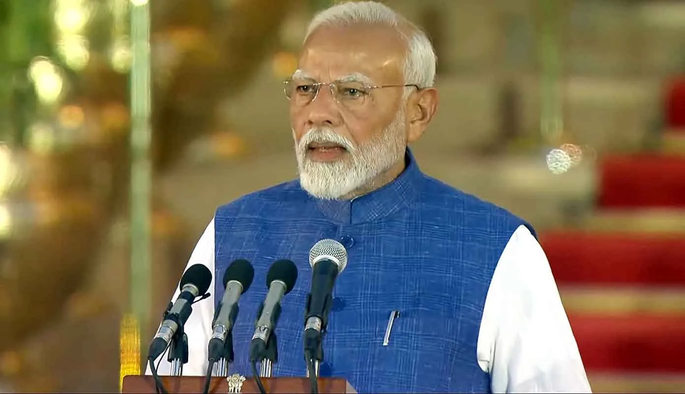 Big Breaking : मोदी ने इंदिरा गांधी के आपातकाल 25 जून को ‘संविधान हत्या दिवस’ घोषित किया