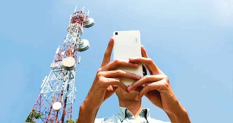 Network Problem in Rural Area : नेटवर्क समस्या आज की सबसे बड़ी समस्या, जूझ रहे ग्रामीण भी!
