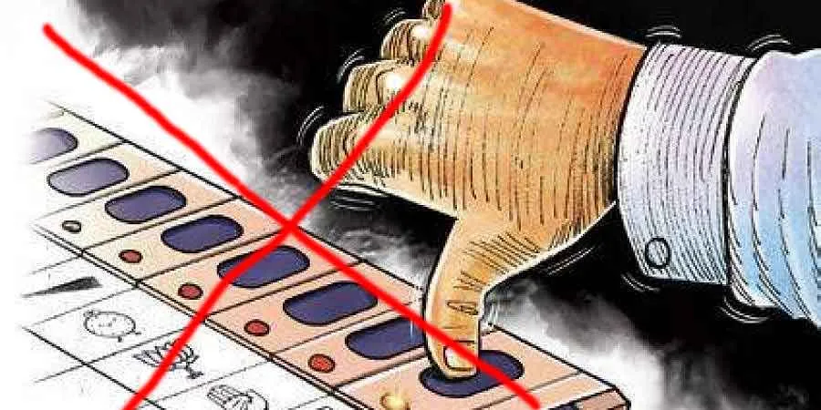 Councillors’ Protest : निर्वाचन अधिकारी छुट्टी पर, पार्षद नहीं कर सके मतदान