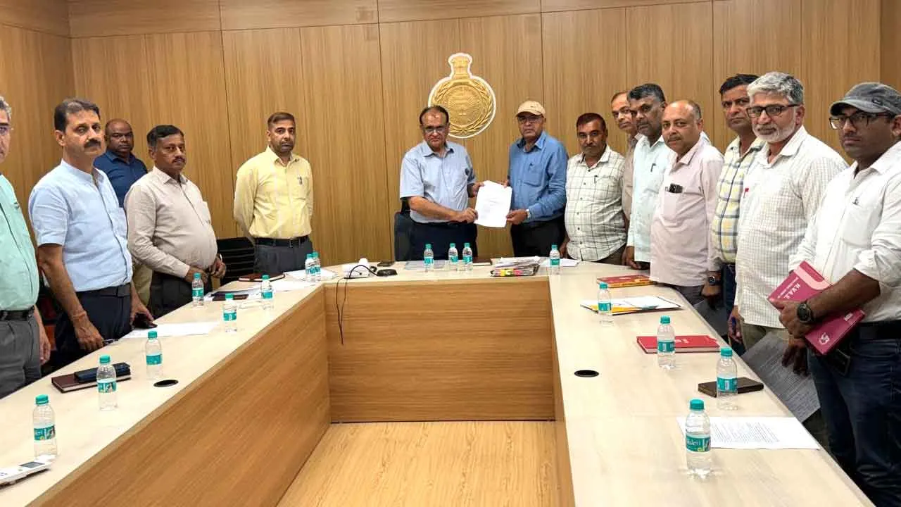 ट्रांसफर ड्राइव व गैर शैक्षणिक कार्यों से मना