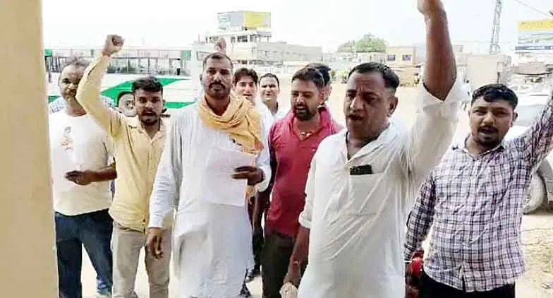 Rajasthan Roadways : हनुमानगढ़-गोलूवाला मार्ग पर रोडवेज बस सेवा शुरू करने की मांग