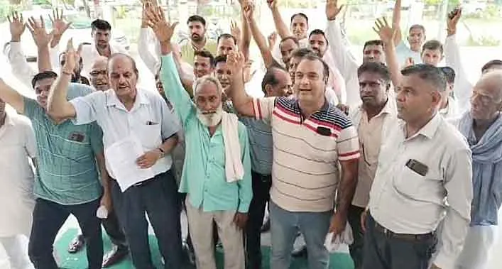 Ration Distribution : एक अगस्त से राशन वितरण कार्य का बहिष्कार