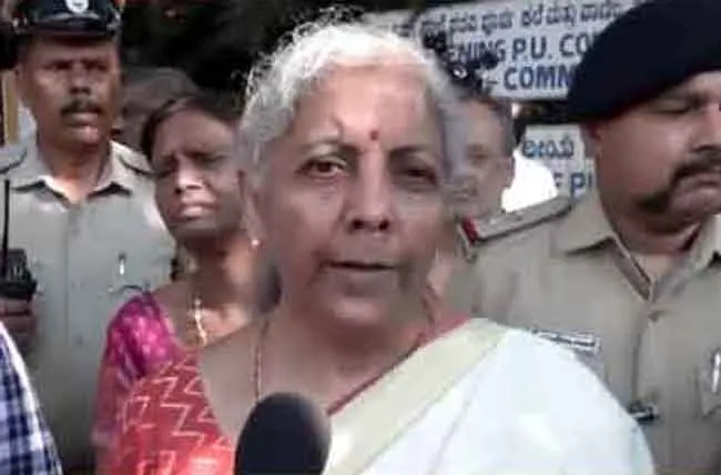 Income Tax Slabs 2024-25 : हो सकता है आयकर स्लैब में बदलाव? वित्त मंत्री सीतारमण जल्द देंगी अपडेट!