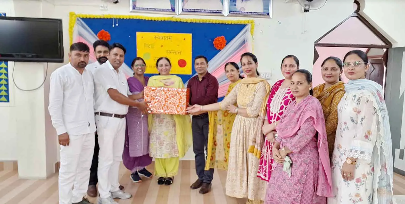 शाह सतनाम जी कॉलेज ऑफ एजुकेशन में पूर्व असिस्टेंट प्रोफेसर डॉ. प्रेम कुमार वर्मा को भी विदाई