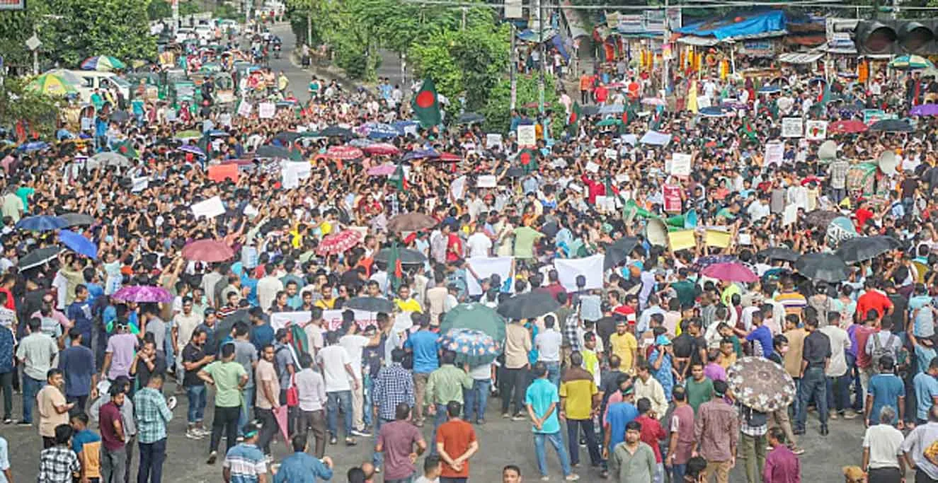 Bangladesh Hindus Protest : बांग्लादेश में हिंदुओं की मांग, ‘‘हम सुरक्षा चाहते हैं क्योंकि हमारा जीवन विनाशकारी स्थिति में है”!