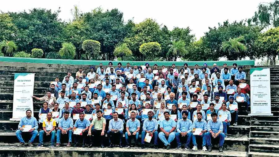 नौकरी के साथ-साथ स्वास्थ्य भी जरूरी: एडीसी