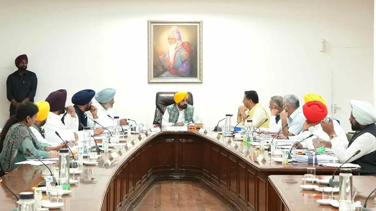 मुख्यमंत्री मान के नेतृत्व में पंजाब कैबिनेट की बैठक में कई प्रस्तावों पर लगी मुहर