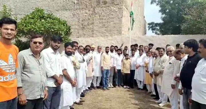 अगस्त क्रांति और अमर शहीदों के बलिदान को हमेशा याद रखेगा देश : दादरी