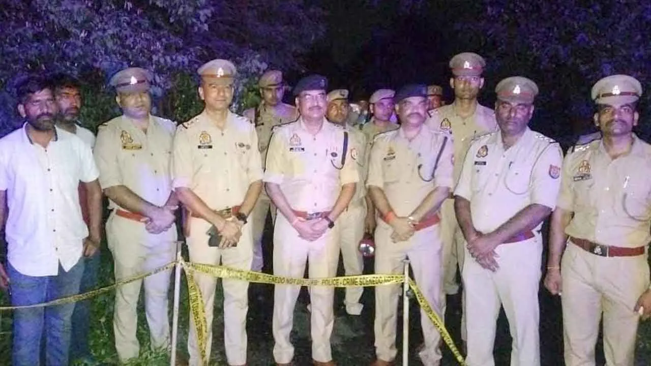 टूण्डला पुलिस द्वारा एक हत्यारोपी को मुठभेड़ में किया गिरफ्तार