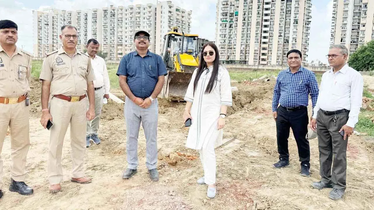 जीडीए से बिना नक्शा पास अवैध कॉलोनी में प्लाट, मकान, दुकान न खरीदे: कनिका कौशिक 