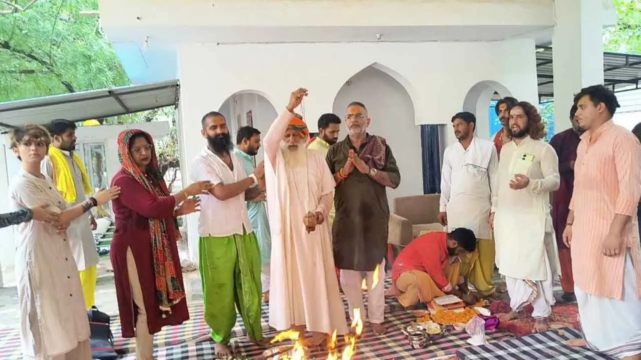 श्रावण शिवरात्रि के उपलक्ष में कुरुक्षेत्र के समाज सेवी मयंक शर्मा व परिवार द्वारा गुरुग्राम का पहला महा रुद्र यज्ञ सम्पन्न हुआ