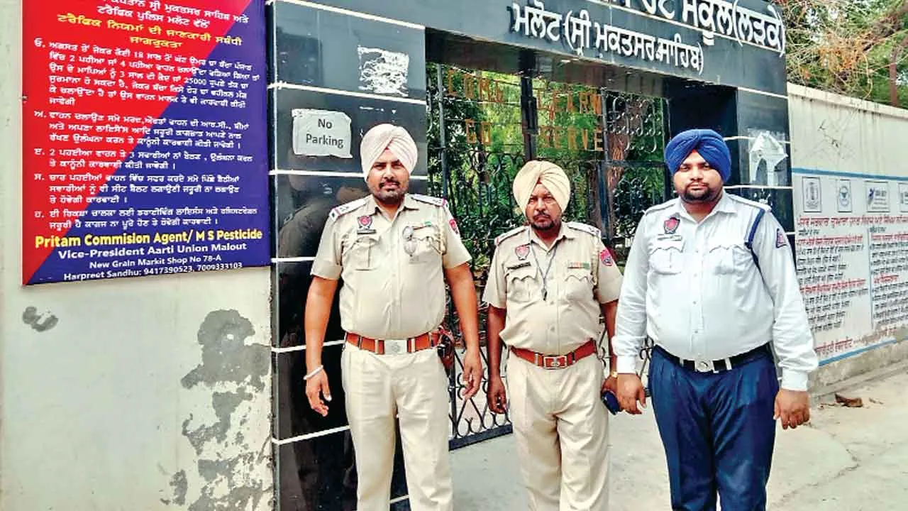Traffic Police: अब 18 वर्ष से कम आयु के बच्चों के दोपहिया व चोपहिया वाहन चलाने पर होगी कार्रवाई